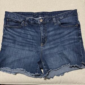 Seven brand Denim Shorts-Sz 16-98% Cotton-Raw Hem-Notched Sides-Faded Areas-EUC